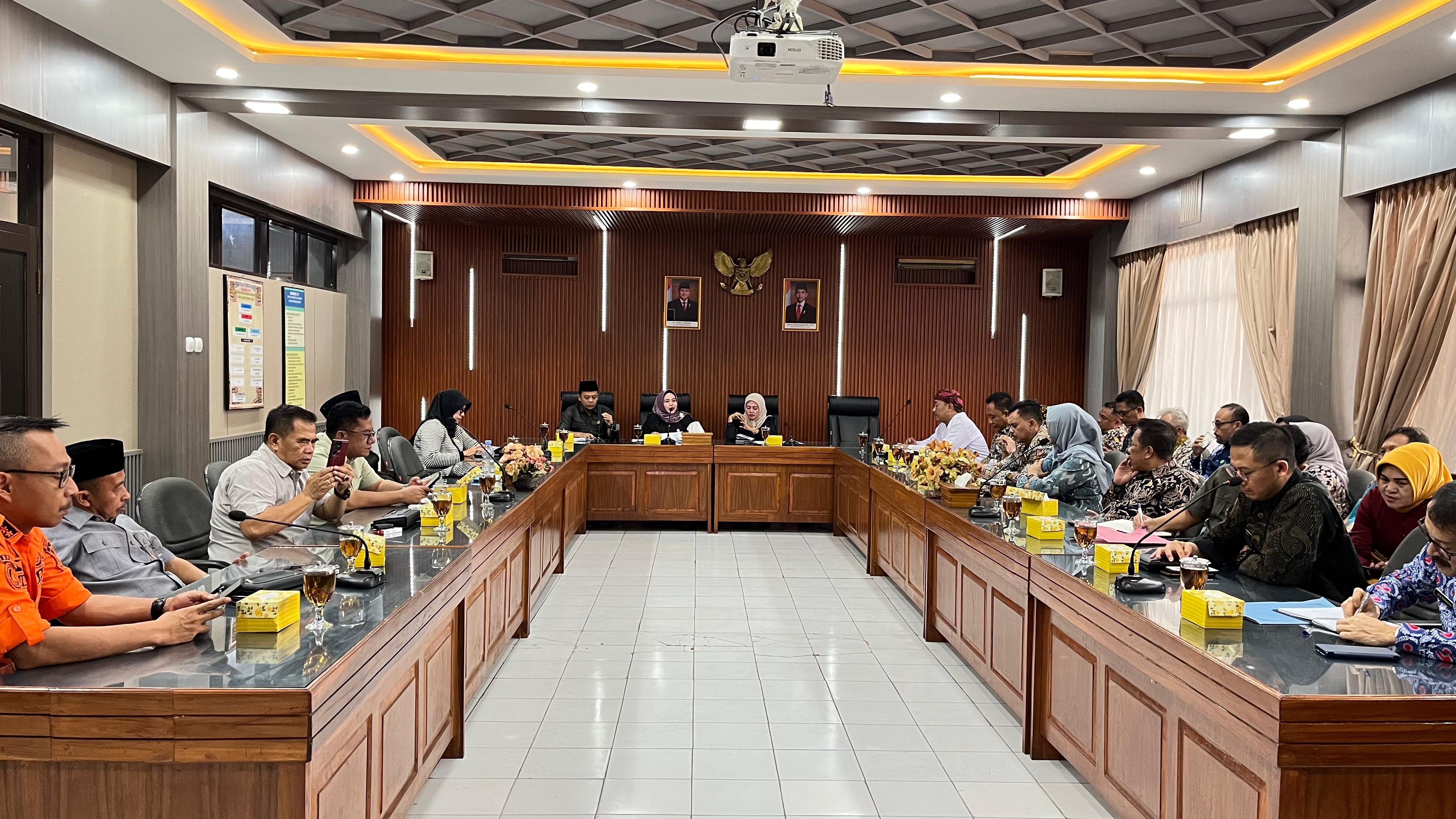 Rapat Kerja Komisi IV DPRD Kabupaten Kuningan