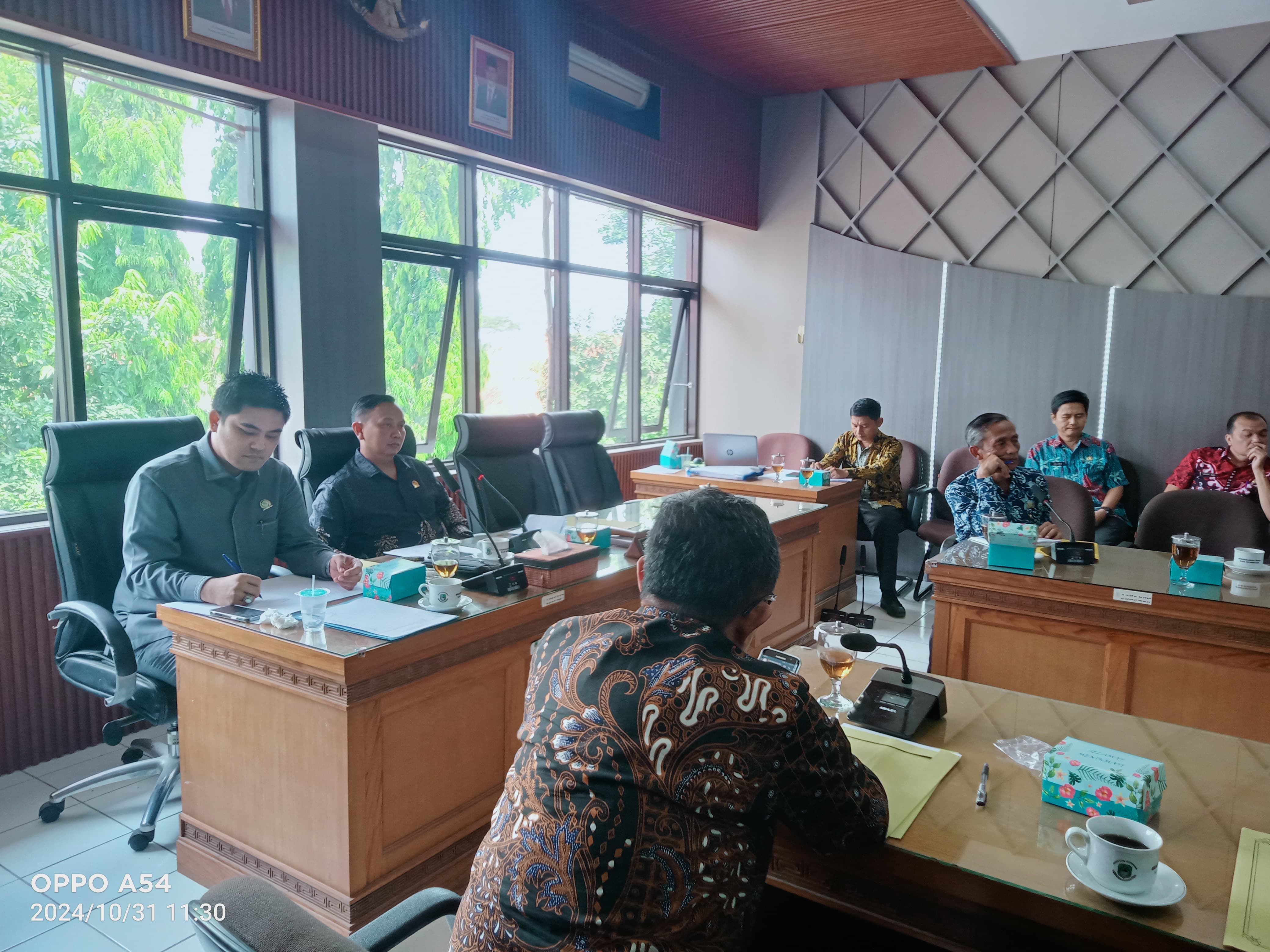 Rapat Kerja Komisi I DPRD Kabupaten Kuningan