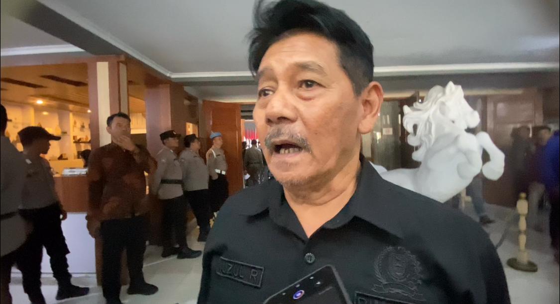 Gedung DPRD Digeruduk Mahasiswa Dua Kali, Ketua Dewan Dukung Evaluasi Besar-besaran MBG