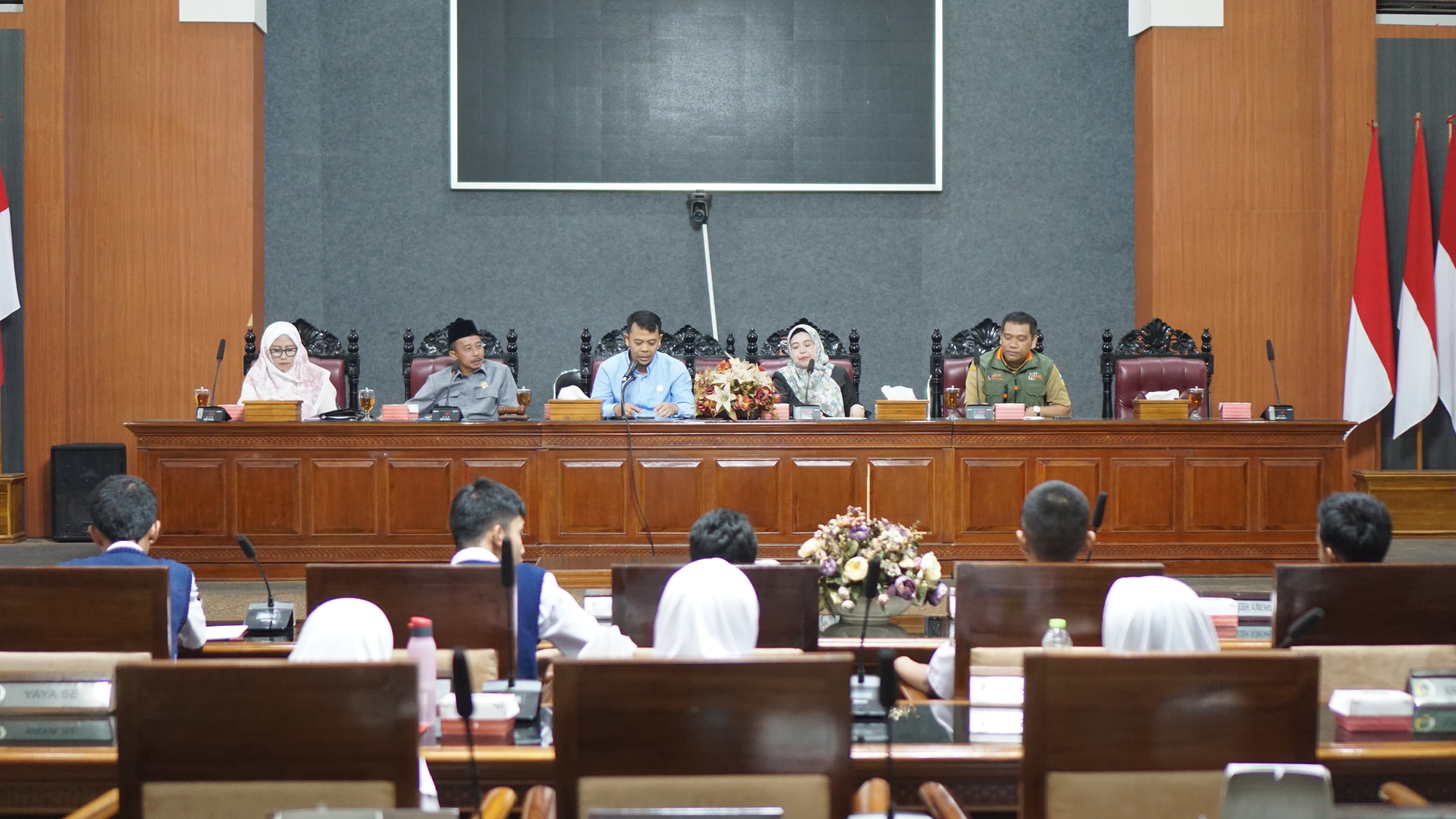 Kunjungan Belajar SMP 2 Kuningan