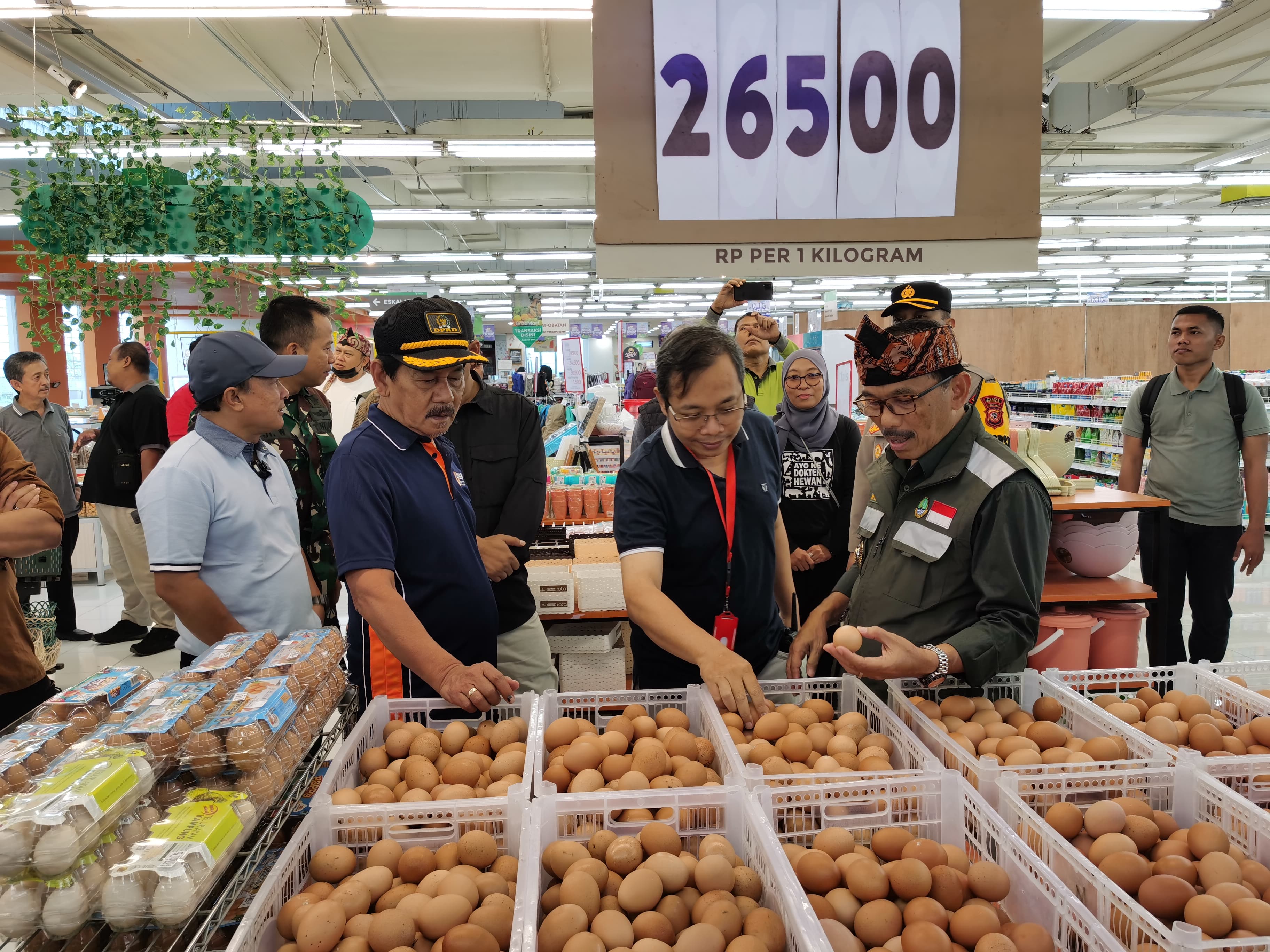 Monitoring Ketersediaan Pasokan dan Harga Barang Kebutuhan Pokok dan Penting di Kabupaten Kuningan